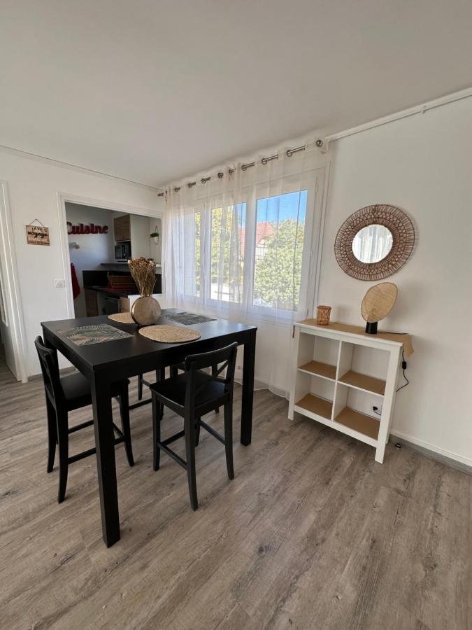 Arlette Apartment วิสเทรอัม ภายนอก รูปภาพ